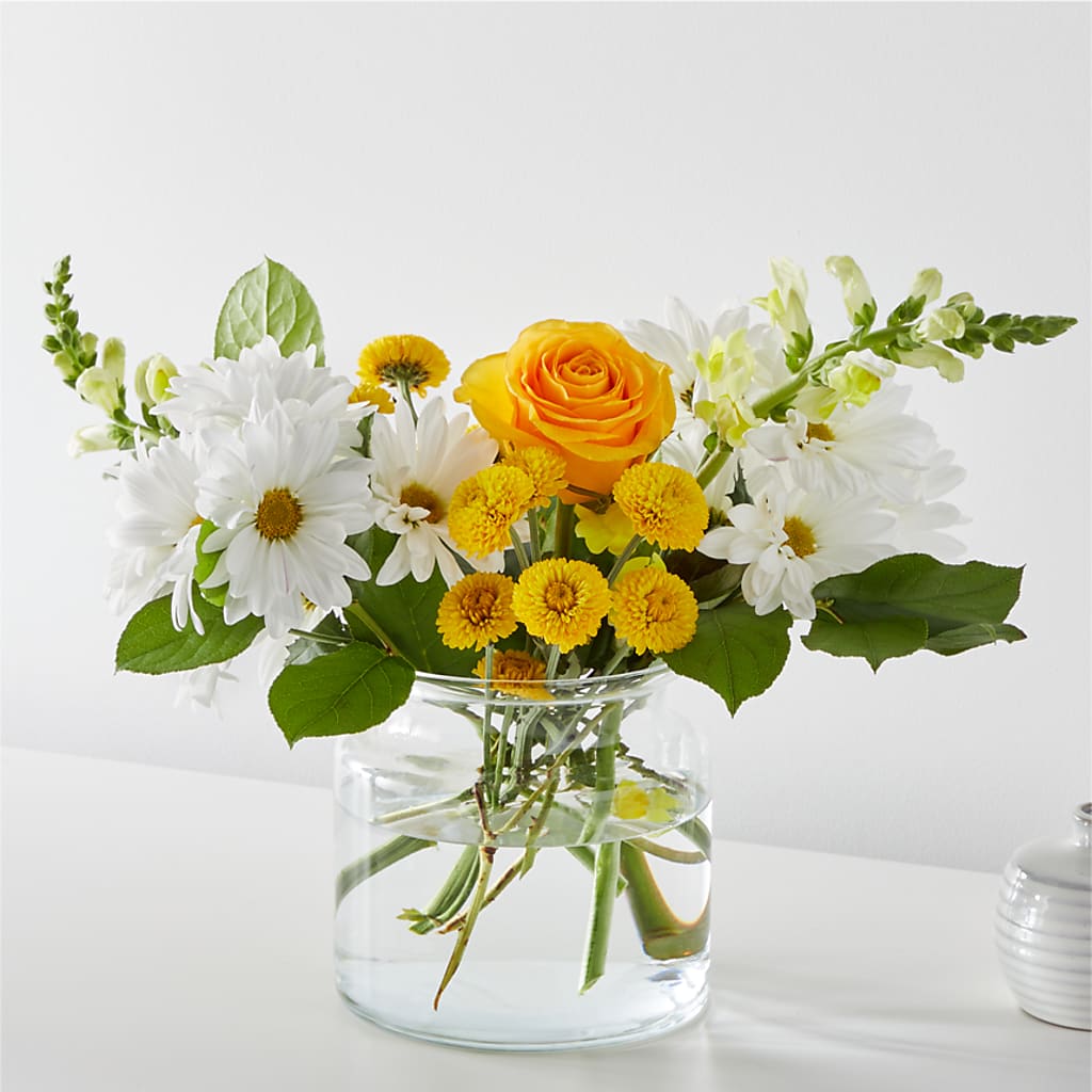 Sun Salutation Bouquet – DAWN'S FLOWER PATCH, Lake Wales FL