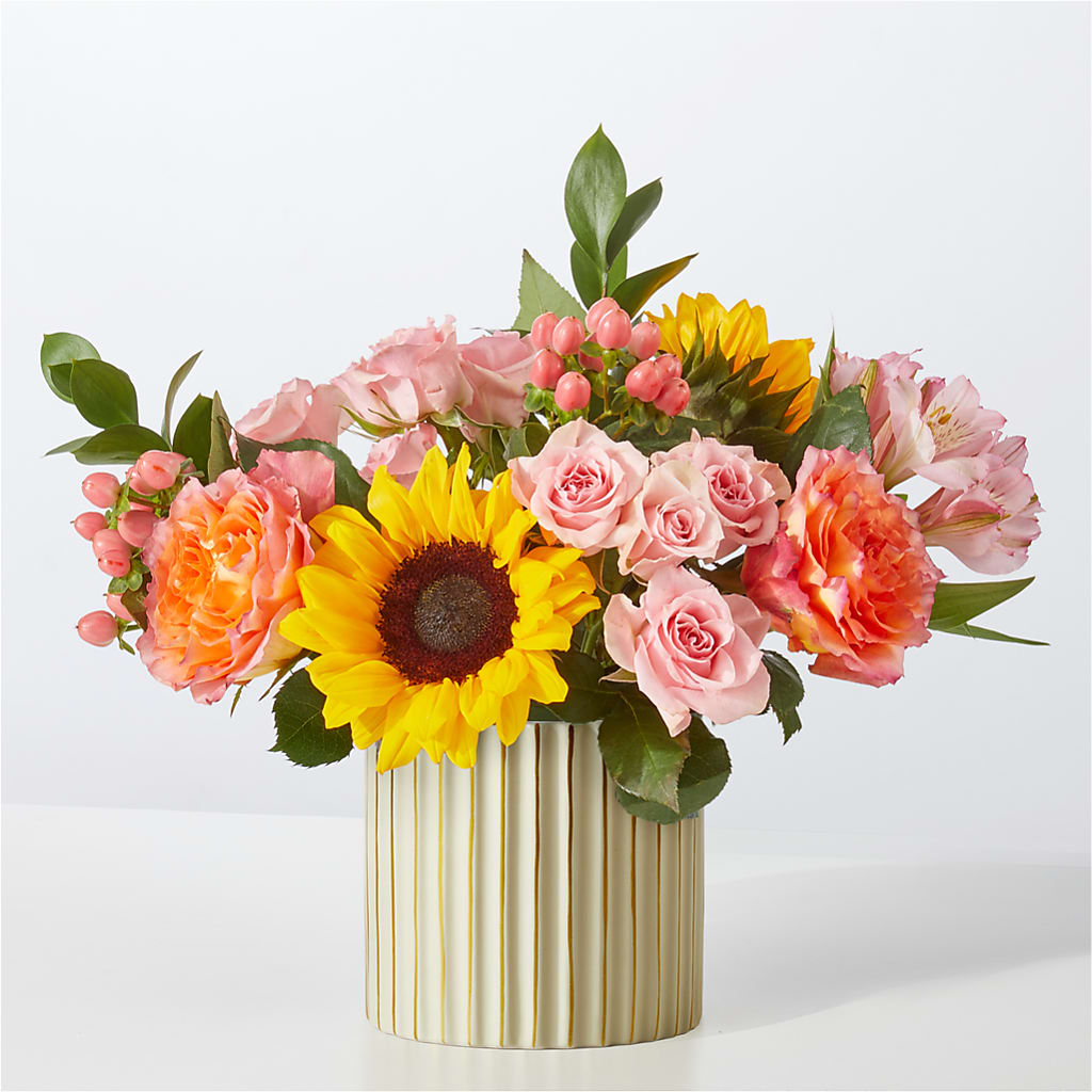 Sun's Out Bouquet – DAWN'S FLOWER PATCH, Lake Wales FL
