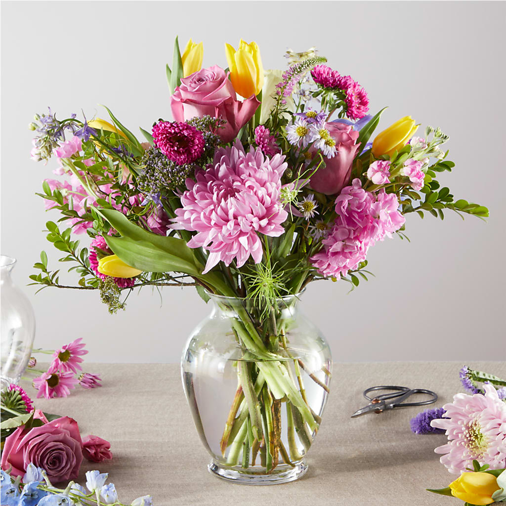 Pastel Tradition - A Florist Original – DAWN'S FLOWER PATCH, Lake Wales FL
