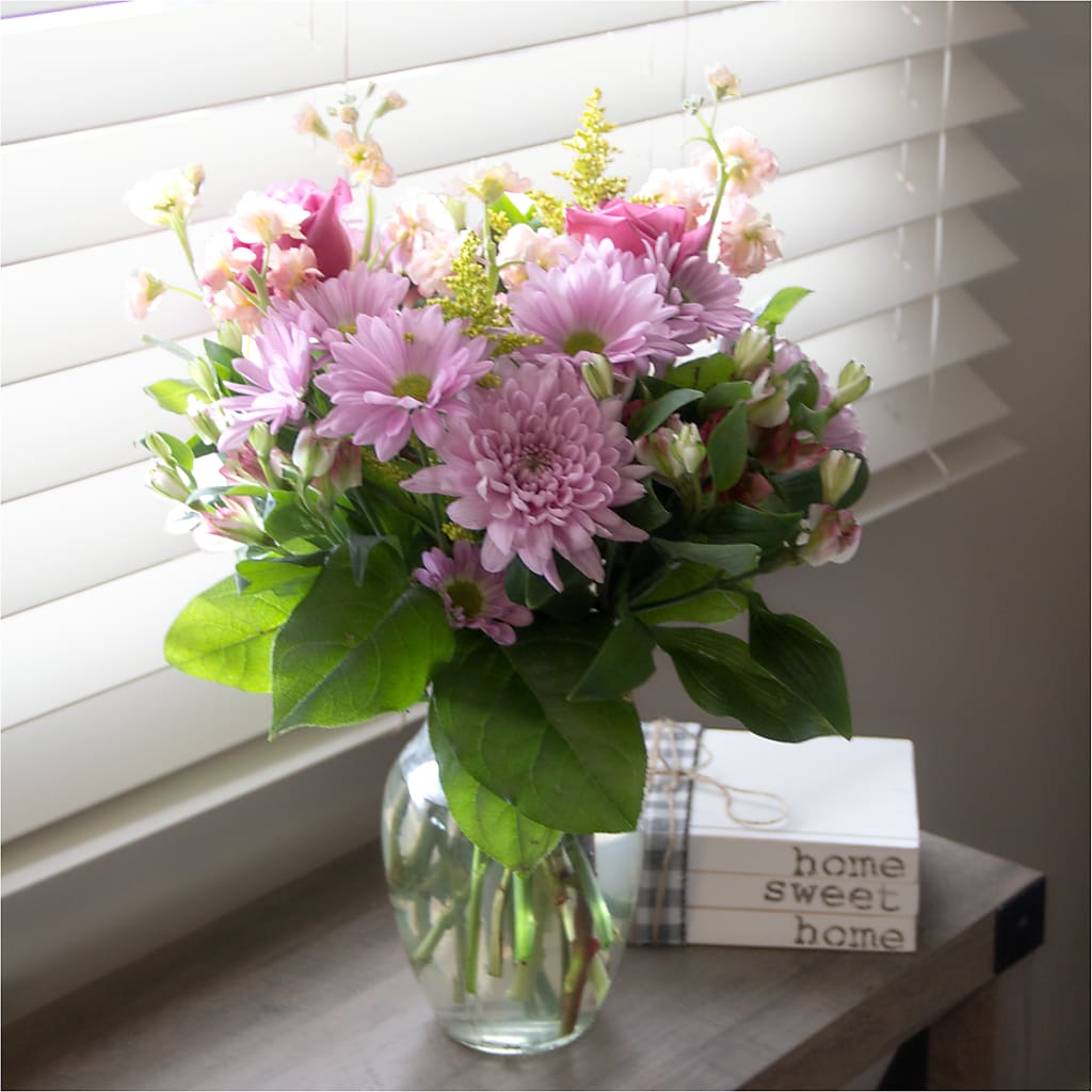 Pastel Tradition - A Florist Original – DAWN'S FLOWER PATCH, Lake Wales FL