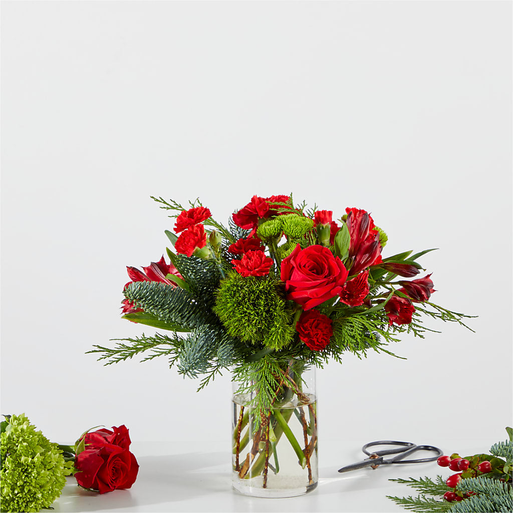 Merry Moment Bouquet – A Florist Original – DAWN'S FLOWER PATCH, Lake Wales FL