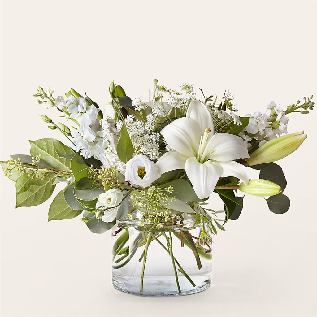 Alluring Elegance Bouquet – DAWN'S FLOWER PATCH, Lake Wales FL