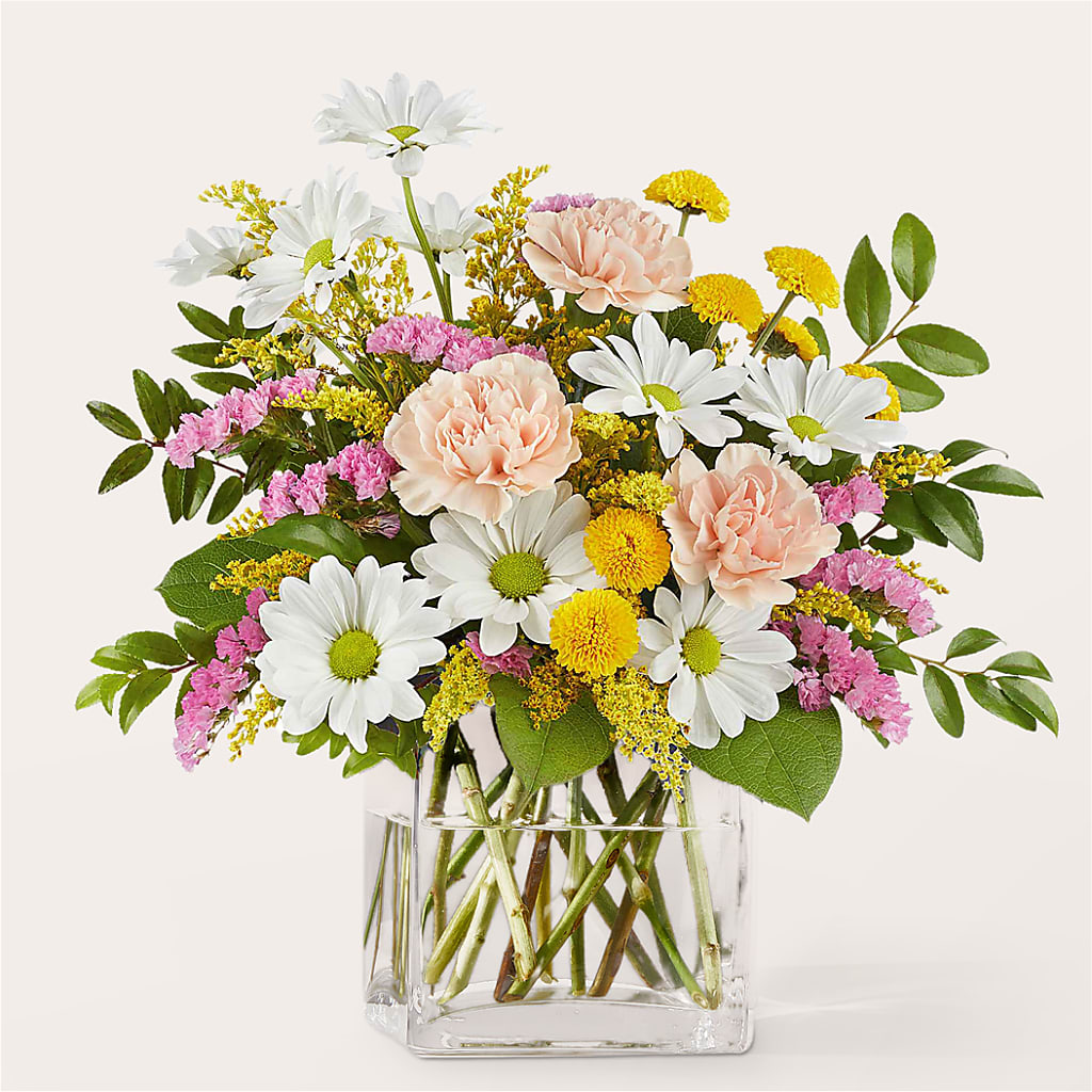 Country Cottage Bouquet – DAWN'S FLOWER PATCH, Lake Wales FL
