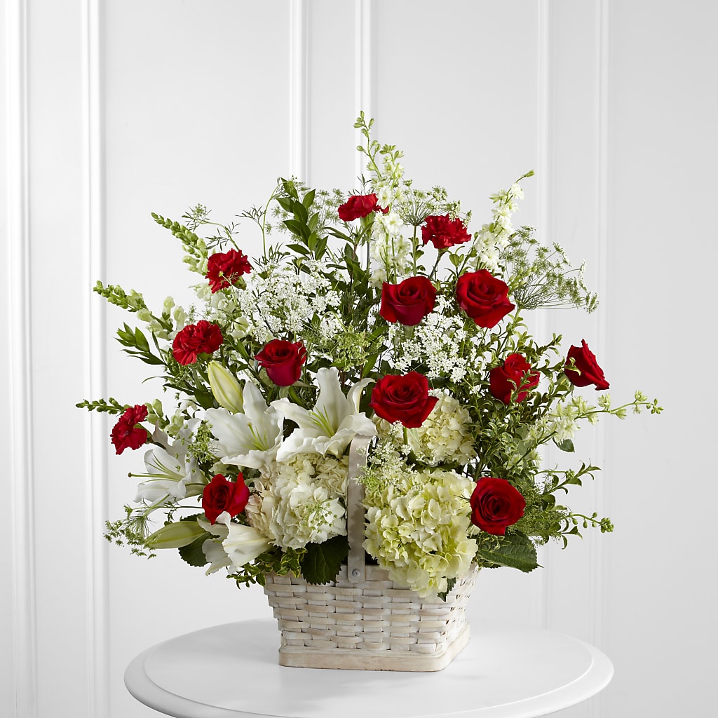In Loving Memory Arrangement – DAWN'S FLOWER PATCH, Lake Wales FL