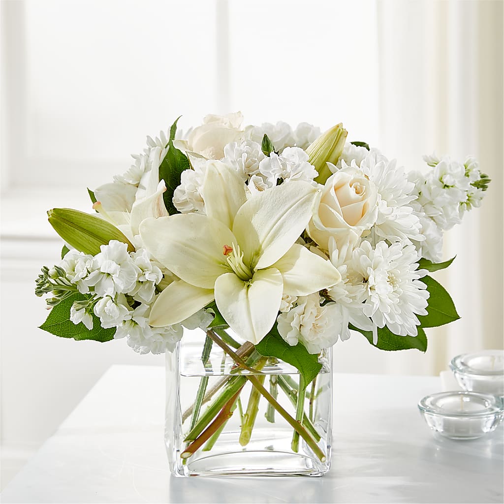 Gentle Breeze Bouquet – DAWN'S FLOWER PATCH, Lake Wales FL