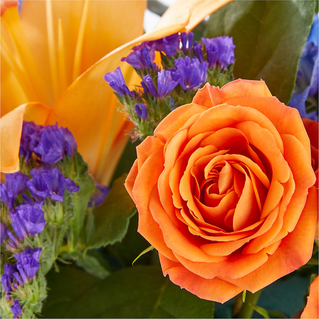Radiant Citrus Box Bouquet – DAWN'S FLOWER PATCH, Lake Wales FL