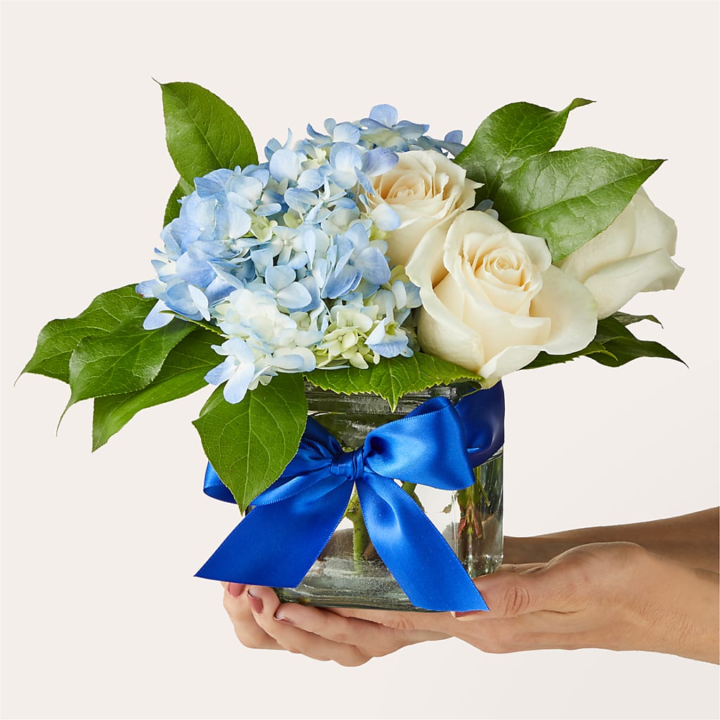 Sky Blue Delight Bouquet – DAWN'S FLOWER PATCH, Lake Wales FL