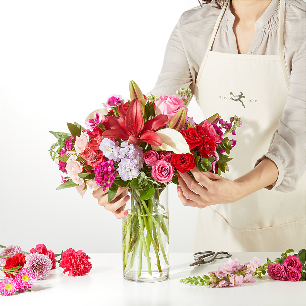 Swooning Over You - A Luxury Florist Original – DAWN'S FLOWER PATCH, Lake Wales FL