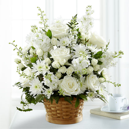 Heartfelt Condolences Arrangement – DAWN'S FLOWER PATCH, Lake Wales FL