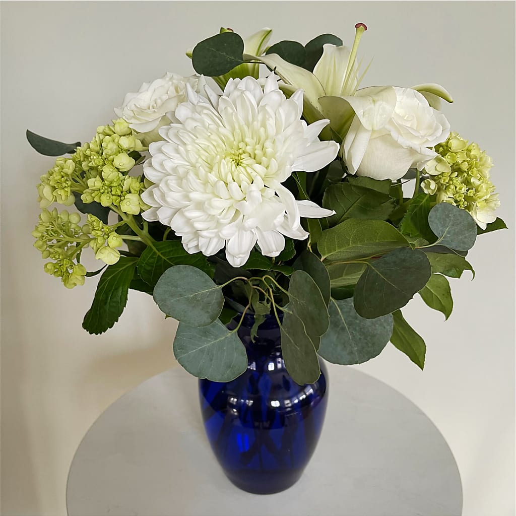 Snowy Dreams Bouquet – DAWN'S FLOWER PATCH, Lake Wales FL