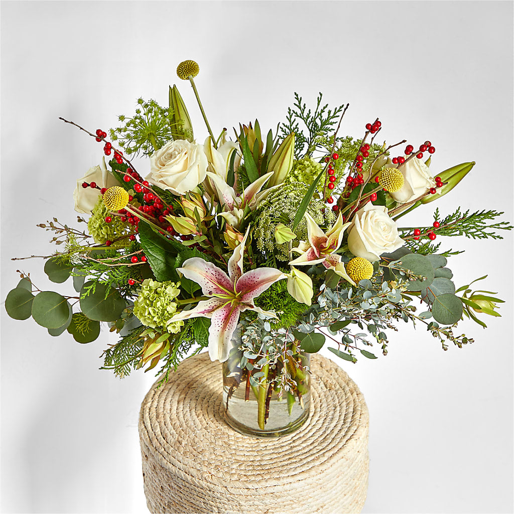 Berry & Bright Bouquet – DAWN'S FLOWER PATCH, Lake Wales FL