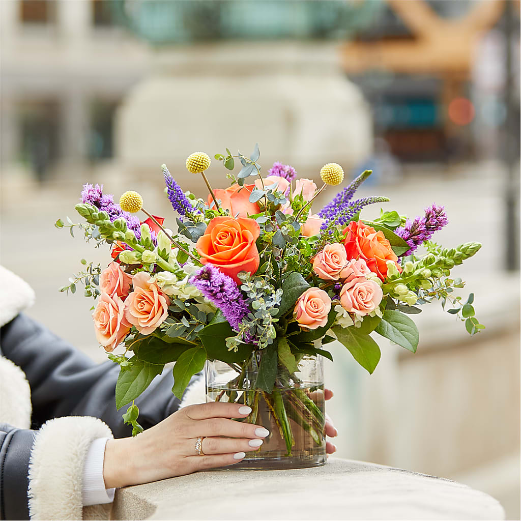 The Standout Bouquet – DAWN'S FLOWER PATCH, Lake Wales FL