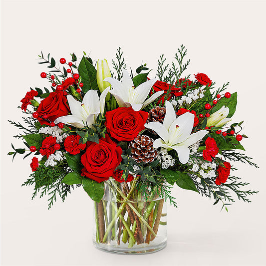 Best in Snow Bouquet – DAWN'S FLOWER PATCH, Lake Wales FL